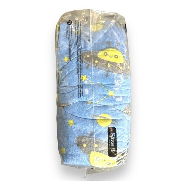 Hello Bello - Premium Diaper Pack Size 6 - Far Out Space Print - Picture 7 of 8